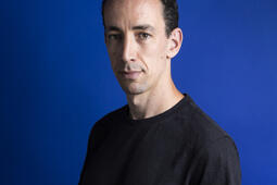 Marouane Essadek Mon corps donne pour vous Noir sur Blanc0.jpg