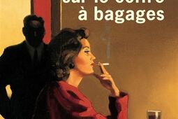 La fille sur le coffre à bagages.jpg